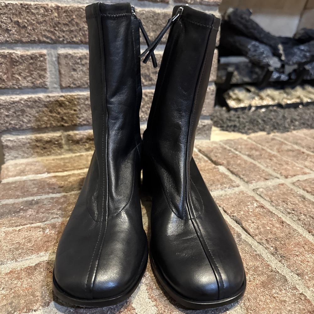 Reformation Louis Stretch Sock Bootie Leather Boots Block Heel Black Size 6.5 - Picture 2 of 16